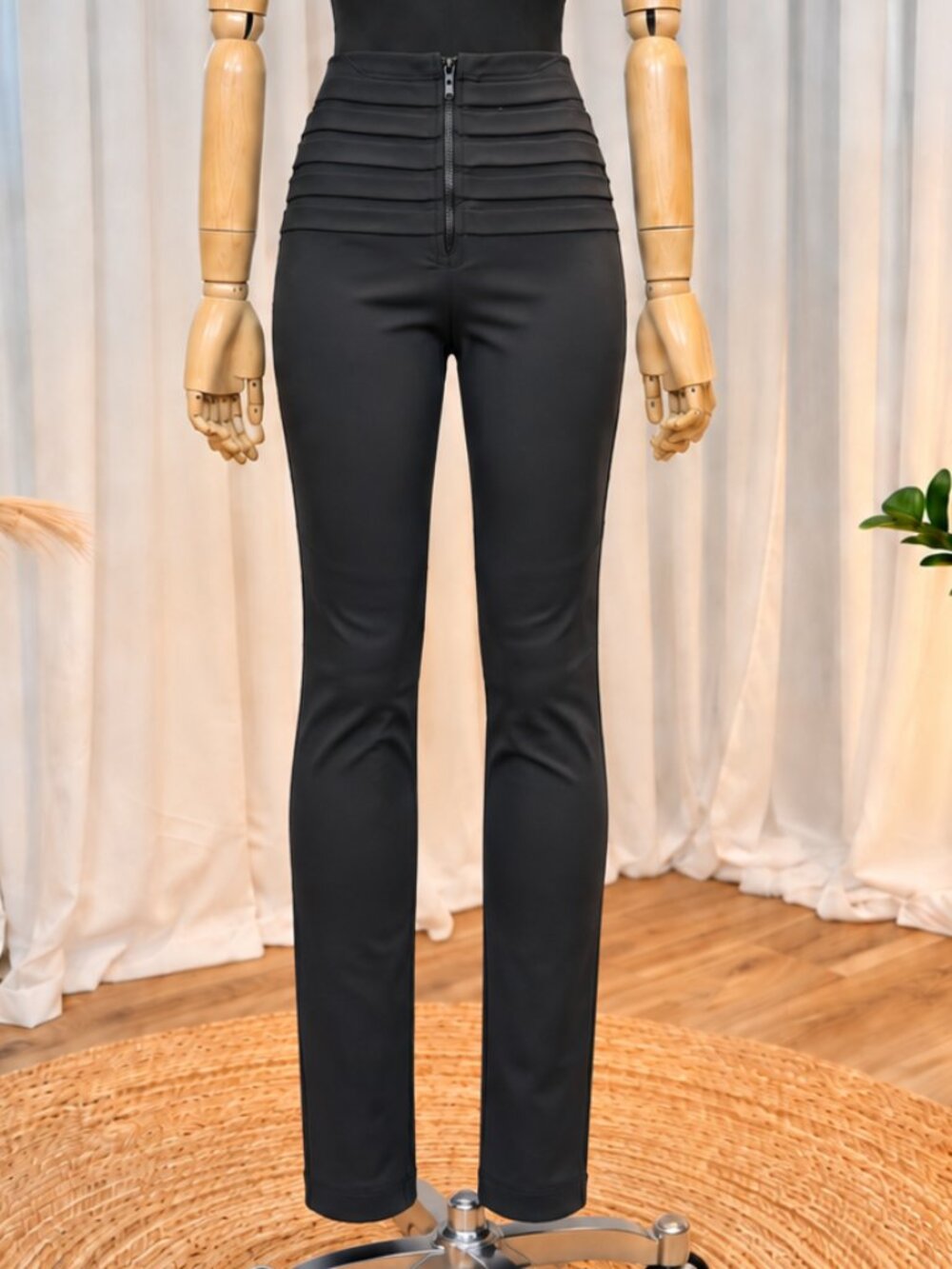 Influencer Brazil Pink Skinny Pants Pleated Waist NWT